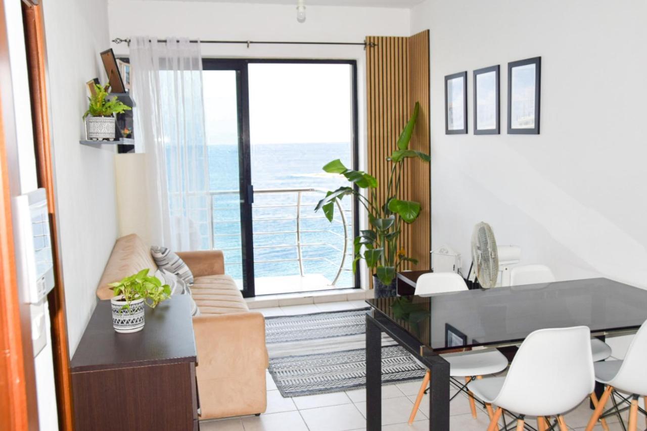 F8 1 Seaview Room, Living And Bathroom Shared , Stjulians San Ġiljan Exterior foto